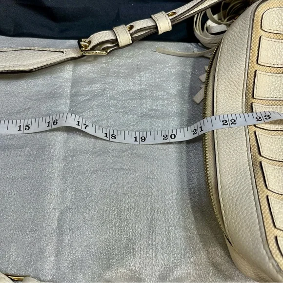 MICHAEL KORS Brooklyn Large Camera Bag Crossbody Purse - Picture 14 of 16